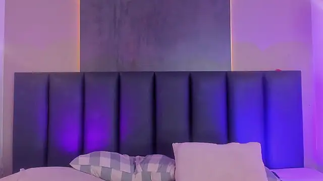 CristalCornner  online show from February 16, 8:05 pm