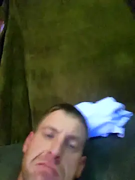 Snapshot of Dick4dope chatting on March 19, 9:08 pm Dick4dope online show from March 19, 9:08 pm