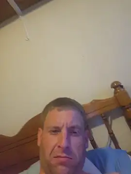 Snapshot of Dick4dope chatting on June 19, 12:04 am Dick4dope online show from June 19, 12:04 am