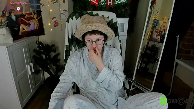 Melissa Wells online show from January 19, 3:32 am