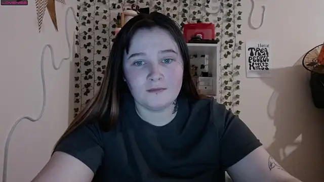 Snapshot of Light_Luna chatting on January 24, 9:15 pm Light Luna online show from January 24, 9:15 pm