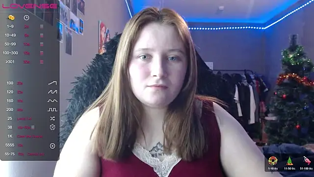 Snapshot of Light_Luna chatting on January 7, 3:47 pm Light Luna online show from January 7, 3:47 pm