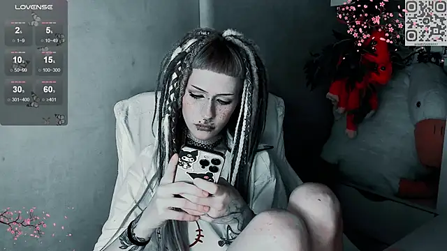 say mary online show from November 24, 2:28 pm