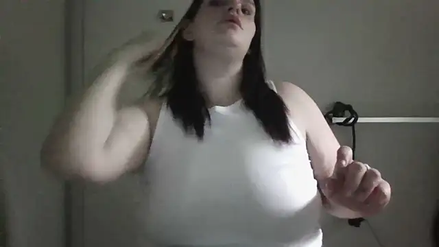 Snapshot of BeckiTooSweet chatting on July 8, 3:16 pm BeckiTooSweet online show from July 8, 3:16 pm