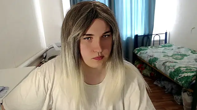 EvaMiron online show from April 14, 10:43 am