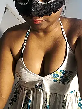 FANTASY QUEEN 07 online show from April 29, 2:37 am