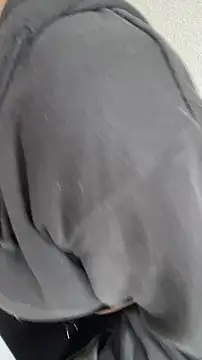 Snapshot of kinkygirl420x chatting on October 17, 10:29 am kinkygirl420x online show from October 17, 10:29 am