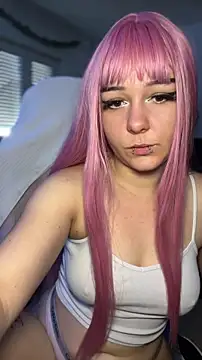 Snapshot of kinkygirl420x chatting on June 18, 7:08 am kinkygirl420x online show from June 18, 7:08 am