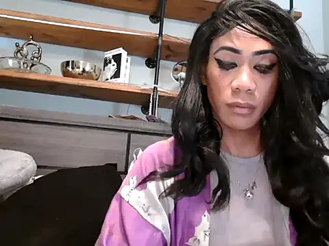 Snapshot of CaramelDipper chatting on July 6, 4:42 am CaramelDipper online show from July 6, 4:42 am
