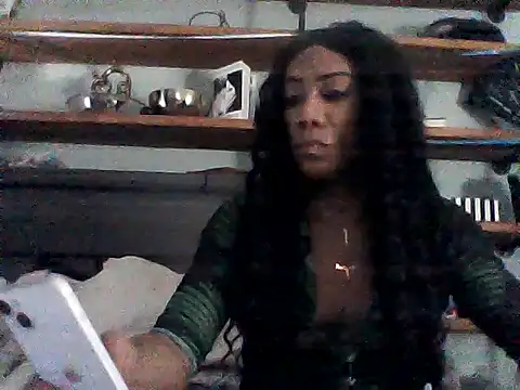 Snapshot of CaramelDipper chatting on July 14, 10:59 pm CaramelDipper online show from July 14, 10:59 pm