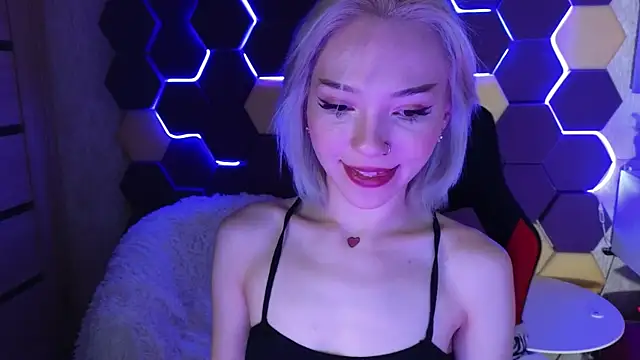 Snapshot of SandraBoyl chatting on January 17, 4:17 am SandraBoyl online show from January 17, 4:17 am