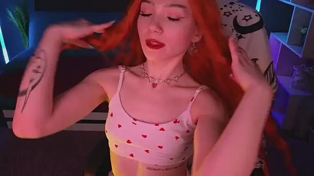 Snapshot of SandraBoyl chatting on February 9, 7:27 am SandraBoyl online show from February 9, 7:27 am