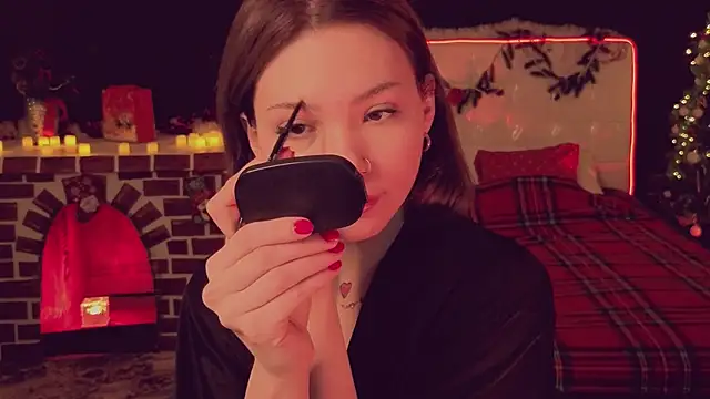 Snapshot of SandraBoyl chatting on December 3, 2:08 am SandraBoyl online show from December 3, 2:08 am