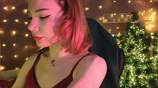 Snapshot of SandraBoyl chatting on December 23, 2:09 am SandraBoyl online show from December 23, 2:09 am