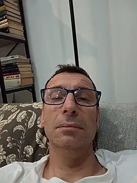Snapshot of Anastasio33 chatting on July 10, 12:48 am Anastasio33 online show from July 10, 12:48 am