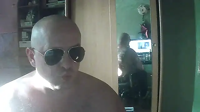 Snapshot of perversalus chatting on July 30, 3:33 pm perversalus online show from July 30, 3:33 pm