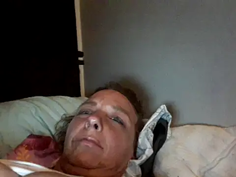 Everlyrose27 online show from January 12, 12:01 pm