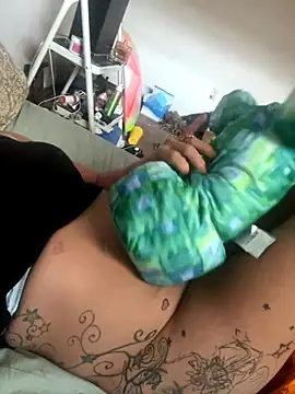 Everlyrose27 online show from September 16, 4:19 pm