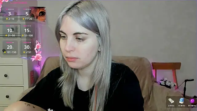 pawpaws online show from April 13, 7:25 am