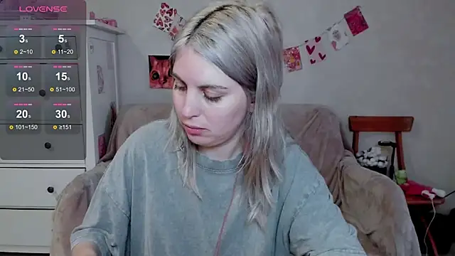 pawpaws online show from June 13, 6:33 am