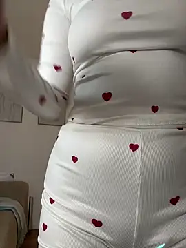 Hii Lolla online show from February 7, 9:24 am