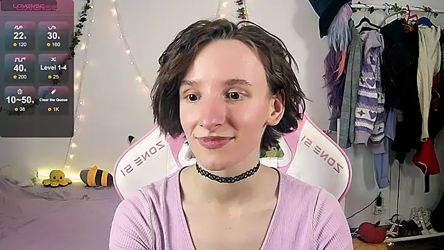 Violet Veliya online show from October 14, 3:57 pm