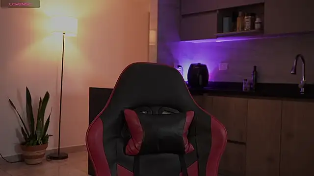 MarkHazze online show from February 4, 11:42 pm