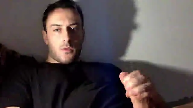 Snapshot of mainnrd chatting on February 17, 4:48 pm mainnrd online show from February 17, 4:48 pm