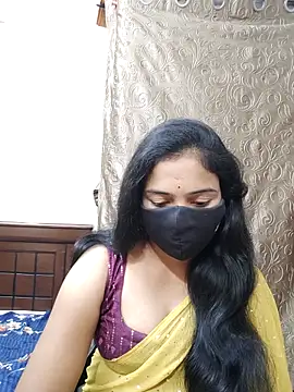 Snapshot of Keerthi-Telugu chatting on March 27, 4:29 pm Keerthi-Telugu online show from March 27, 4:29 pm