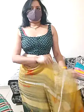 Snapshot of khushikhushi chatting on February 24, 5:53 pm khushikhushi online show from February 24, 5:53 pm