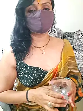 Snapshot of khushikhushi chatting on March 6, 7:47 am khushikhushi online show from March 6, 7:47 am