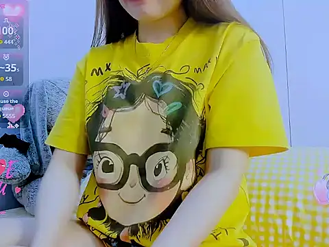 Snapshot of Linh_diudang chatting on May 23, 2:17 am Linh diudang online show from May 23, 2:17 am