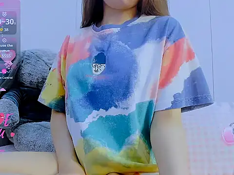 Snapshot of Linh_diudang chatting on May 27, 2:19 am Linh diudang online show from May 27, 2:19 am