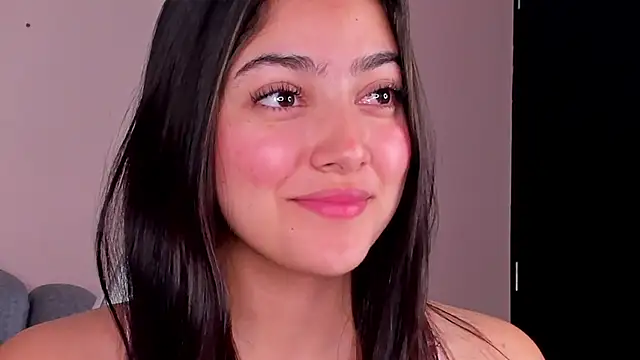 Snapshot of lili_turner chatting on January 9, 9:59 am lili turner online show from January 9, 9:59 am