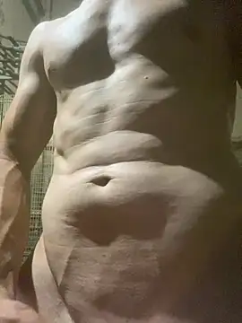 Snapshot of Josele1981 chatting on July 30, 10:47 am Josele1981 online show from July 30, 10:47 am