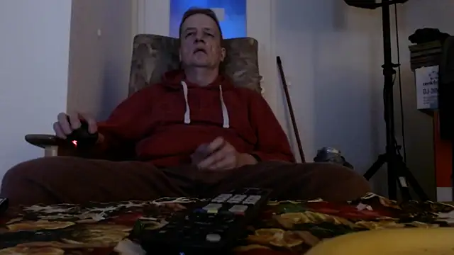 Snapshot of Cordt30 chatting on April 5, 7:11 pm Cordt30 online show from April 5, 7:11 pm