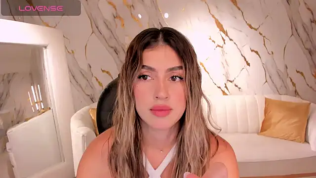 Snapshot of PaulinaSantos_ chatting on March 5, 7:06 pm PaulinaSantos online show from March 5, 7:06 pm