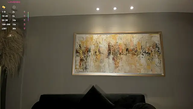 PaulinaSantos  online show from March 19, 7:29 pm