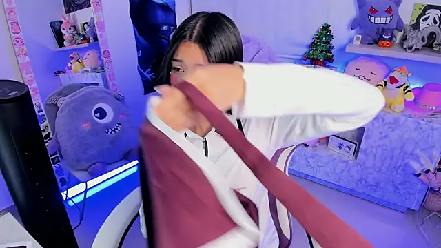 Snapshot of cutestephuwu chatting on December 11, 3:02 am cutestephuwu online show from December 11, 3:02 am