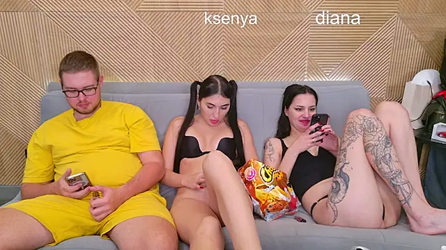 Ksenny online show from November 5, 9:04 pm