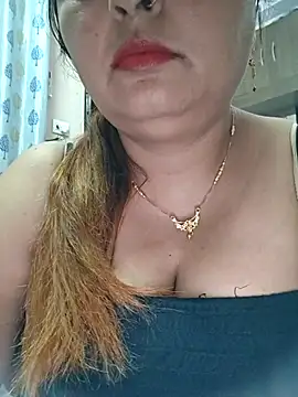 Dianaa9 online show from November 3, 7:31 am