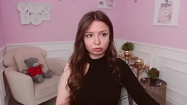 LucySkilar online show from May 31, 3:58 am
