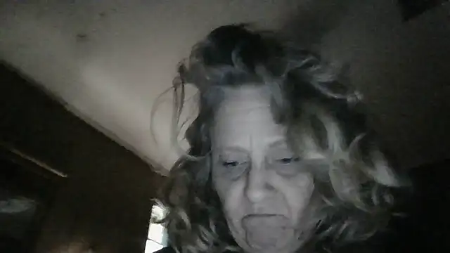 Snapshot of stormynight1 chatting on May 8, 6:46 pm stormynight1 online show from May 8, 6:46 pm