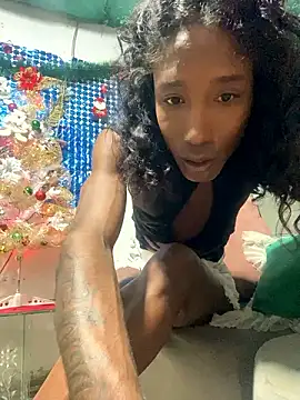 tamarabigass1 online show from December 6, 1:40 am