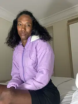 Snapshot of tamarabigass1 chatting on December 18, 11:40 pm tamarabigass1 online show from December 18, 11:40 pm