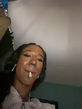 Snapshot of tamarabigass1 chatting on February 22, 1:22 am tamarabigass1 online show from February 22, 1:22 am