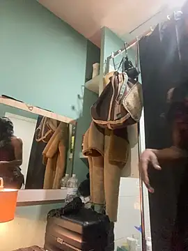 Snapshot of tamarabigass1 chatting on February 22, 8:09 pm tamarabigass1 online show from February 22, 8:09 pm