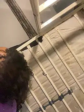 Snapshot of tamarabigass1 chatting on March 2, 10:45 am tamarabigass1 online show from March 2, 10:45 am