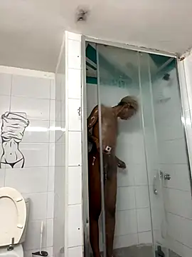 Snapshot of tamarabigass1 chatting on October 13, 3:56 pm tamarabigass1 online show from October 13, 3:56 pm