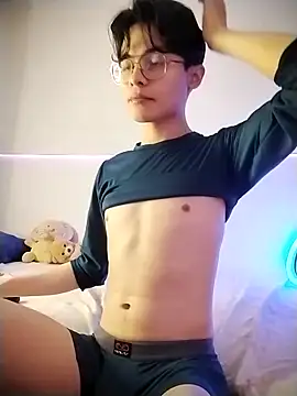 Snapshot of Dmitri_Aksnes chatting on October 17, 10:07 am Dmitri Aksnes online show from October 17, 10:07 am